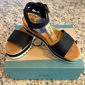 TOMS Dani Wedge Sandal